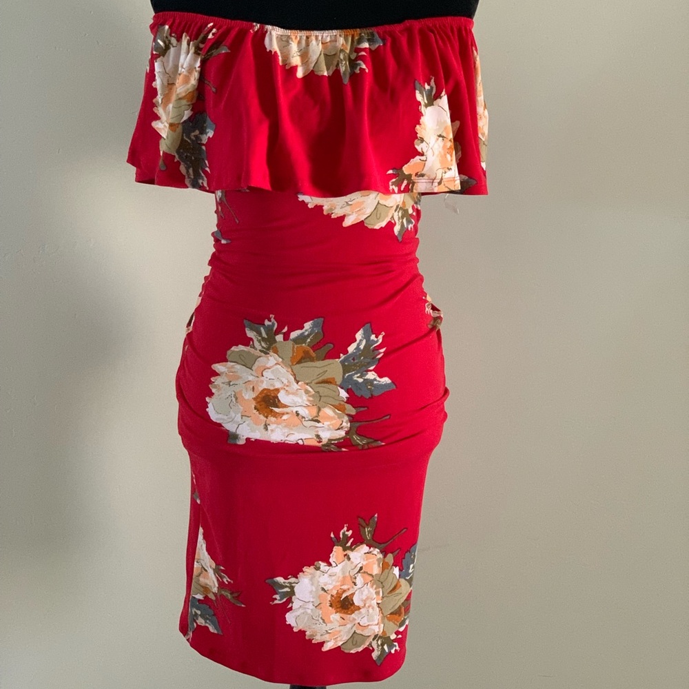 Off the shoulder, fitted, floral dress